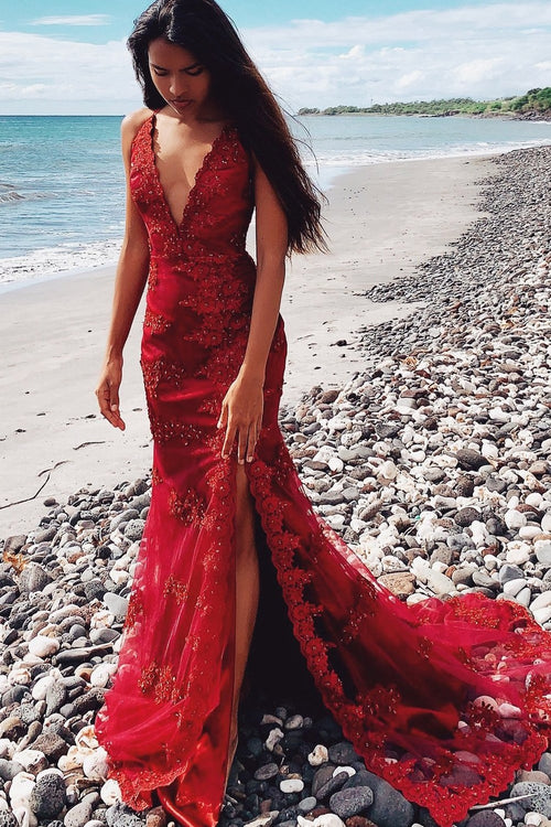 red-lace-evening-dresses-with-beaded-floral-appliques