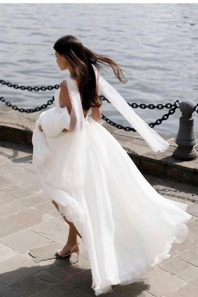 romantic-tulle-wedding-dress-with-ribbons