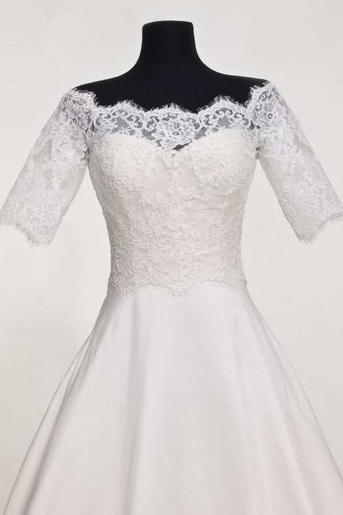 scalloped-eyelash-lace-wedding-topper-bridal-jacket-with-sleeves