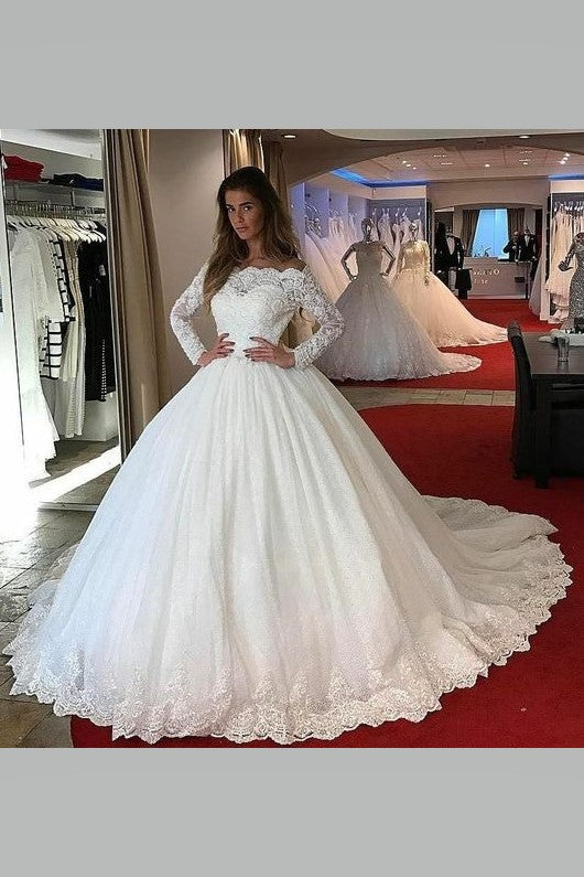 https://www.loveangeldress.com/cdn/shop/products/scalloped-lace-modest-ball-gown-wedding-dresses-with-long-sleeves_1024x1024.jpg?v=1571869810