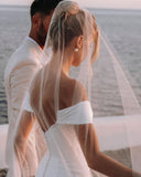 sheath-bridal-wedding-dress-with-wide-off-the-shoulder-3