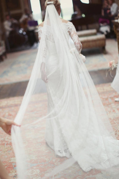 simple-bridal-illusion-tulle-chapel-length-wedding-veil-ivory