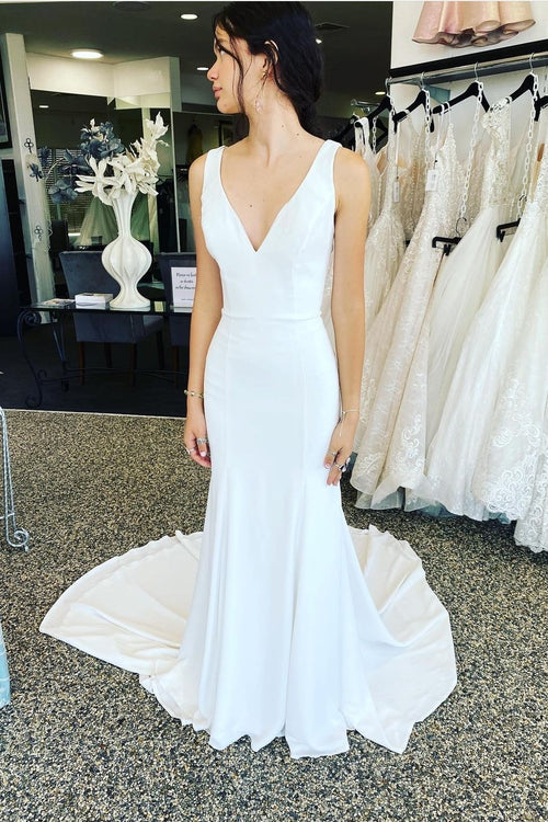 simple-v-neck-bride-dresses-with-long-train