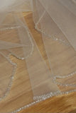 single-tier-beaded-wedding-veils-fingertip-length-3