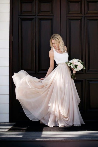 sleeveless-rustic-wedding-dresses-with-chiffon-skirt