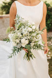 sleeveless-satin-bride-outdoor-wedding-dress-with-buttons-train-2