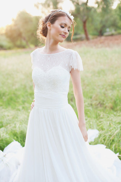 sweet-lace-chiffon-wedding-dresses-with-sleeves-4