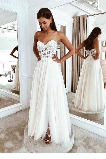 Lace Long Sleeves Boho Wedding Dresses with Open Back