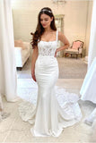 trumpet-wedding-dress-with-lace-square-neck-and-train