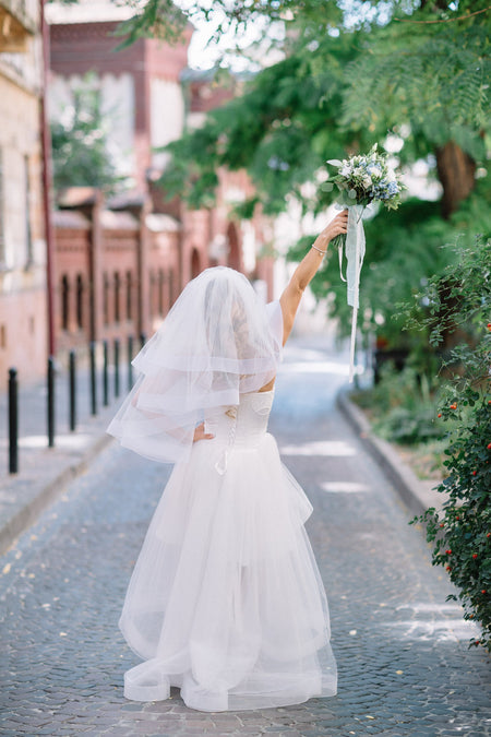 Luxurious Pearls Wedding Veil Chapel Length