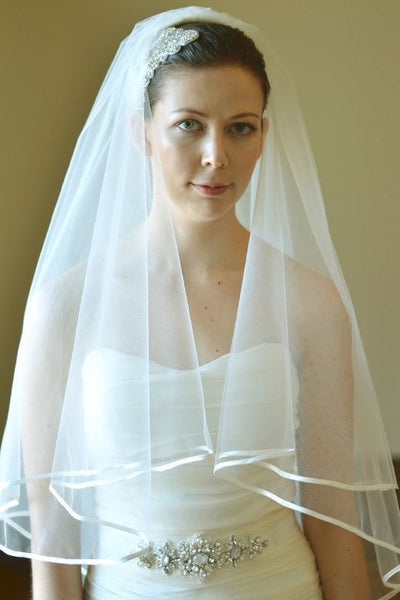 two-tier-ribbon-satin-edge-wedding-veil-with-blusher-1