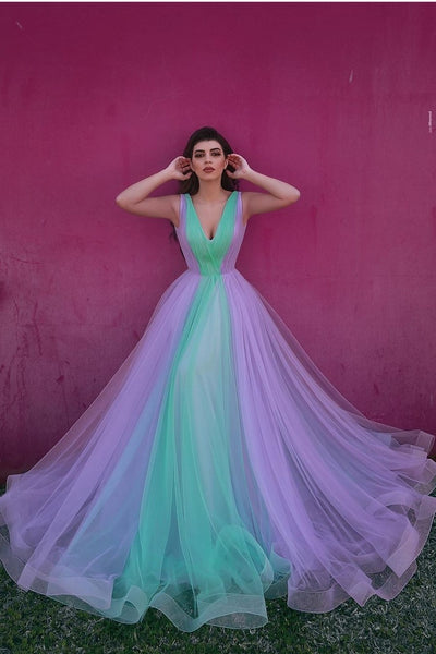 two-tone-tulle-v-neck-prom-dress-with-netting-hem