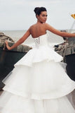 unique-sweetheart-backless-wedding-gowns-with-tiered-skirt-1