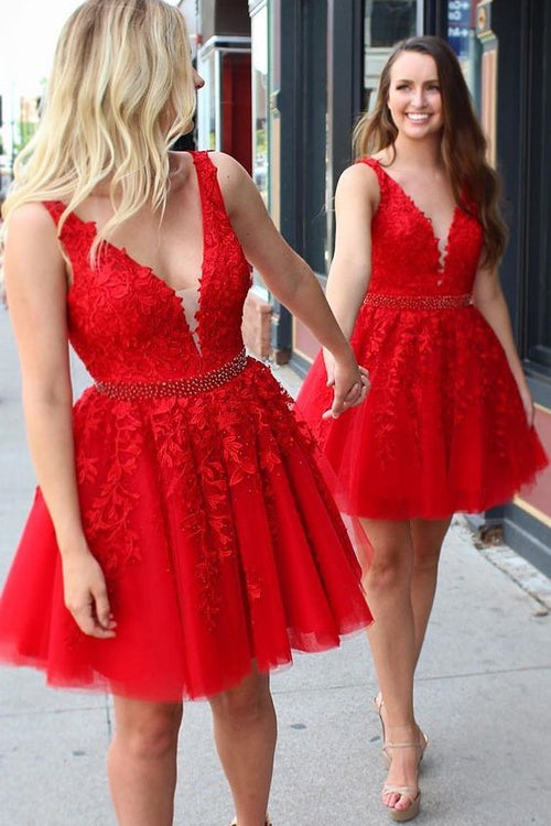 v-neck-red-lace-and-tulle-homecoming-gown-dresses-short