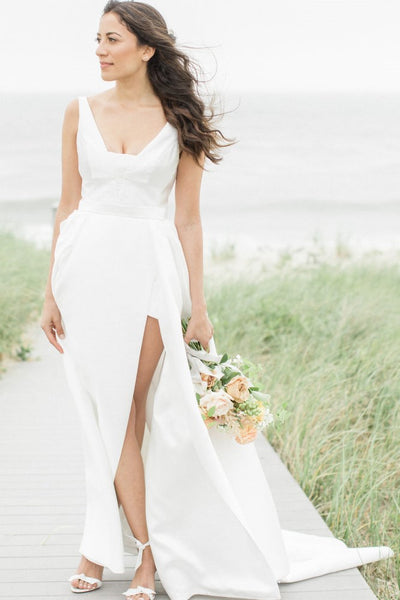 v-neckline-satin-boho-wedding-dresses-for-summer