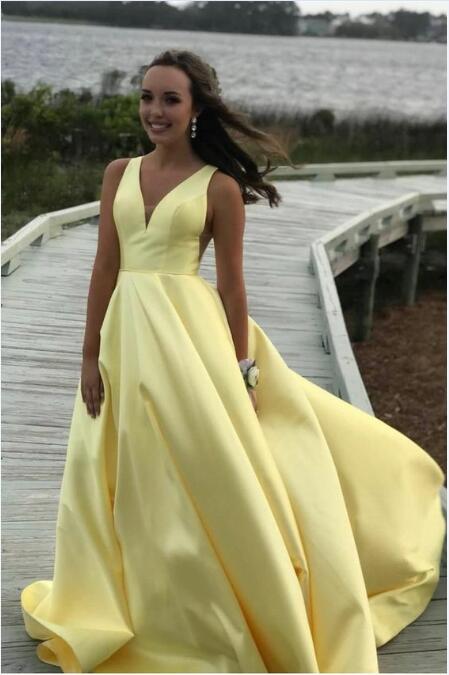 V-neckline Yellow Satin Long Prom Dresses with Pockets
