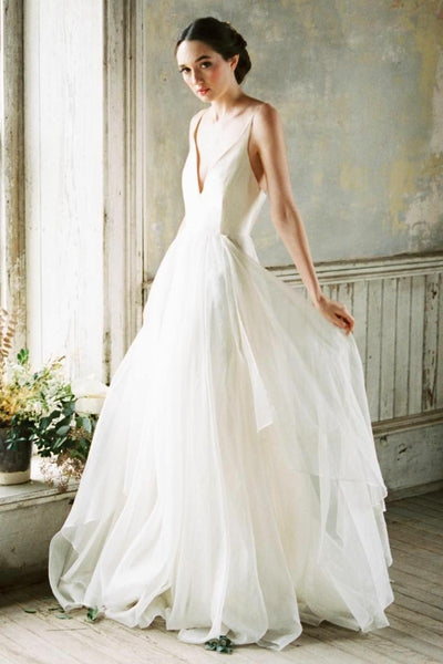 v-neckline-simple-boho-bridal-dresses-with-sweep-train