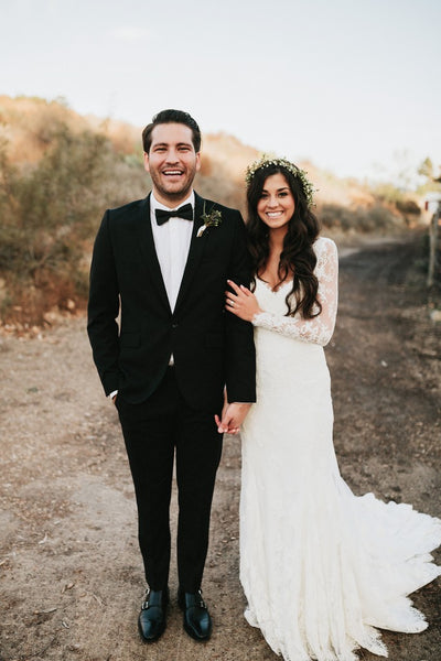 vintage-inspired-lace-long-sleeves-wedding-dresses