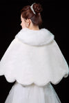 wedding-fur-shrug-bride-winter-bolero