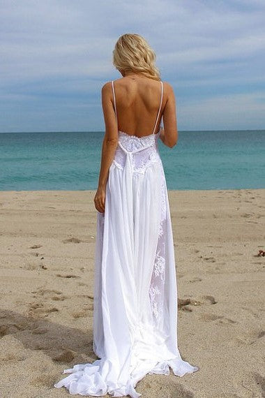 white-lace-and-chiffon-bridal-dress-for-beach-weddings-1