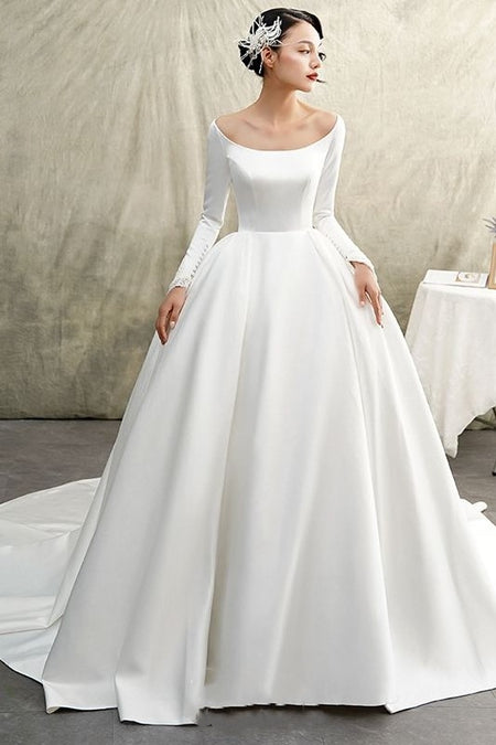 Royal Court Princess Ball Gown Wedding Dress with Long Lace Sleeves