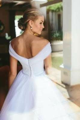 white-tulle-a-line-wedding-dresses-off-the-shoulder-2