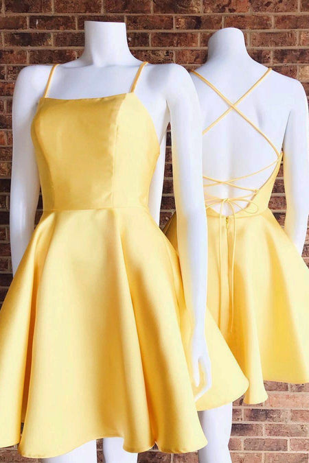 V-neckline Yellow Homecoming Dresses Short Satin Skirt